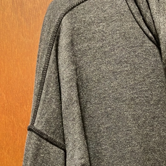 Dark gray cowl neck activewear, long sleeve top - Picture 5 of 7